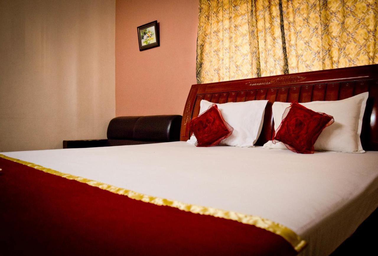 Hotel Avisha Kolkata Room photo